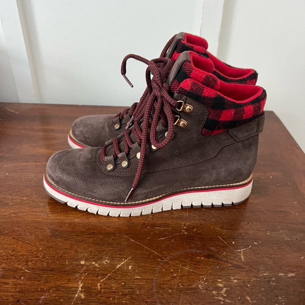 COLE HAAN ZEROGRAND EXPLR GETAWAY WP Brown Women's Hiker Boots 7.5 - Picture 2 of 9